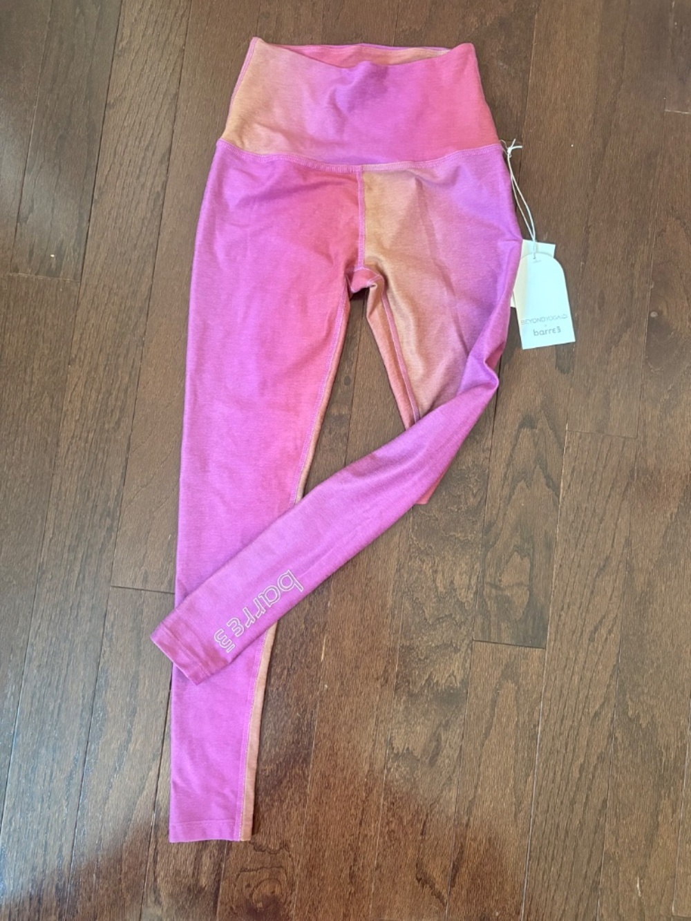 Beyond Yoga x Barre3 Activewear Set - Picture 3 of 4